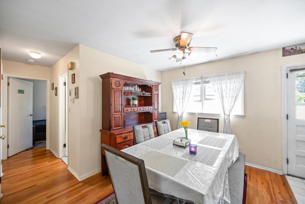 128 E 10th Street, Huntington Station, New York image 13