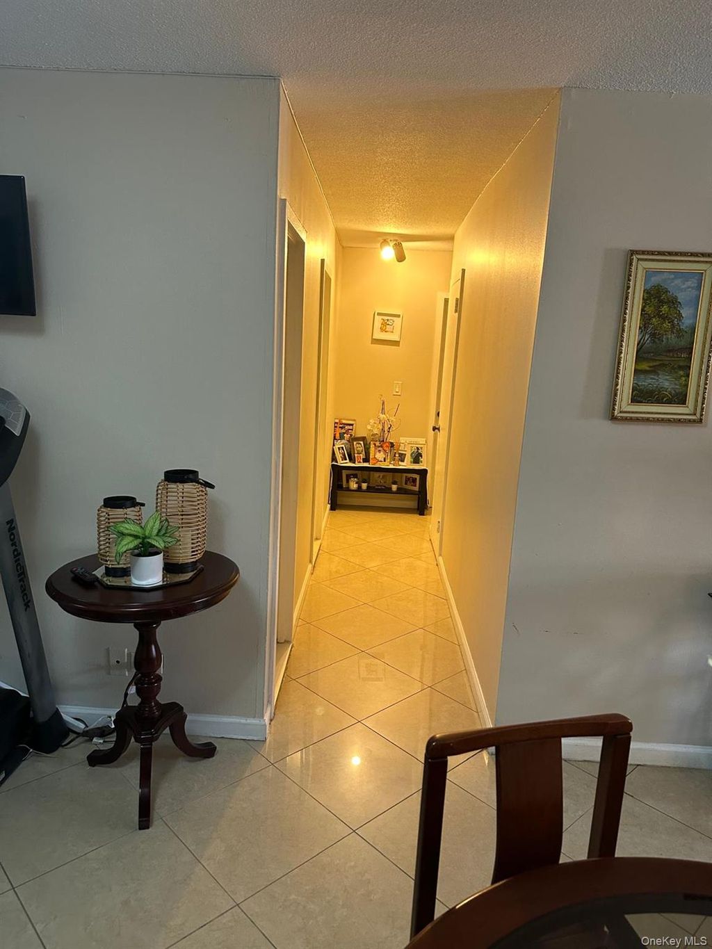 Photo of 2550 Olinville Avenue #3D, Bronx, NY 10467 (MLS # 944940)