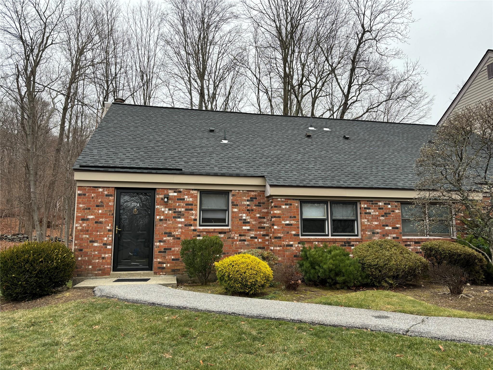 Rental Property at Heritage Hills A, Somers, New York - Bedrooms: 1 
Bathrooms: 1  - $2,700 MO.