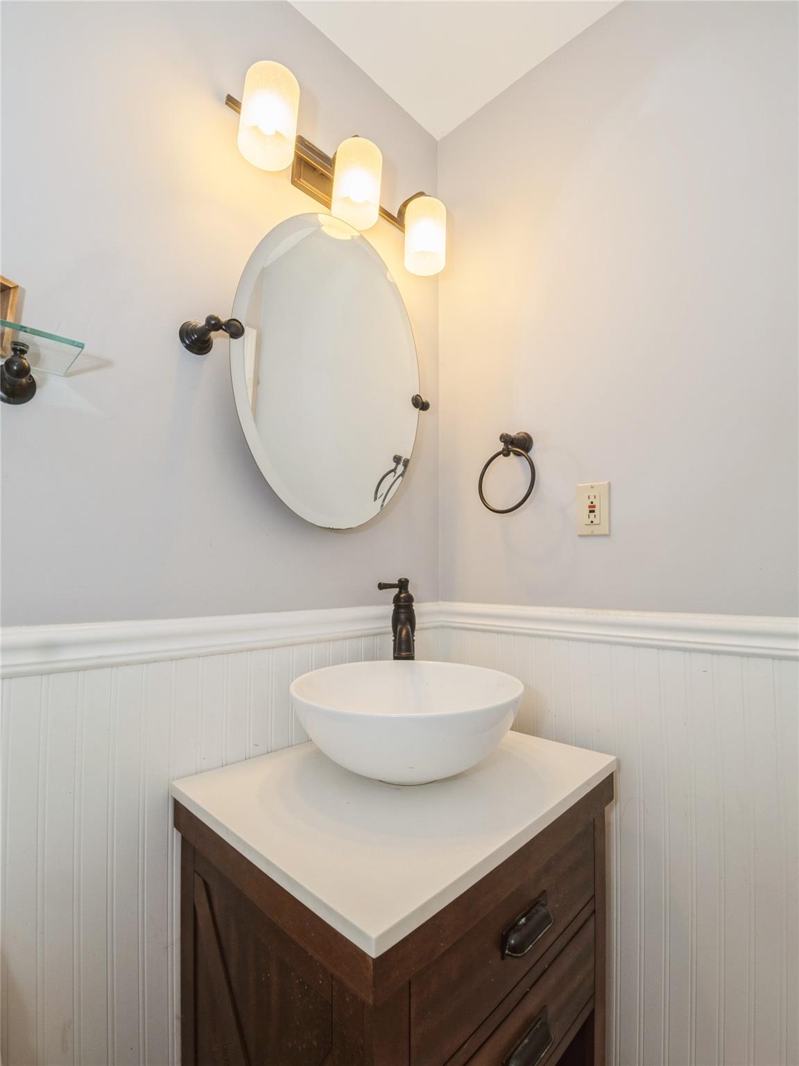 47 Muirfield Court, Poughkeepsie, New York image 8