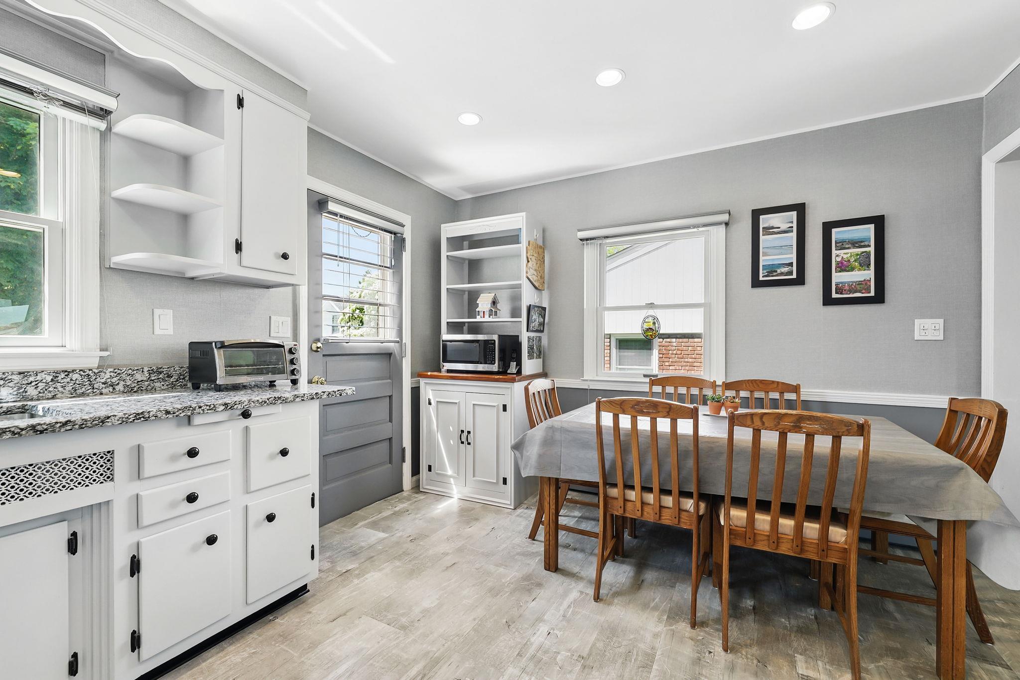 White Plains, New York 10603, United States, 5 Bedrooms Bedrooms, ,2 BathroomsBathrooms,Residential,Active,145352