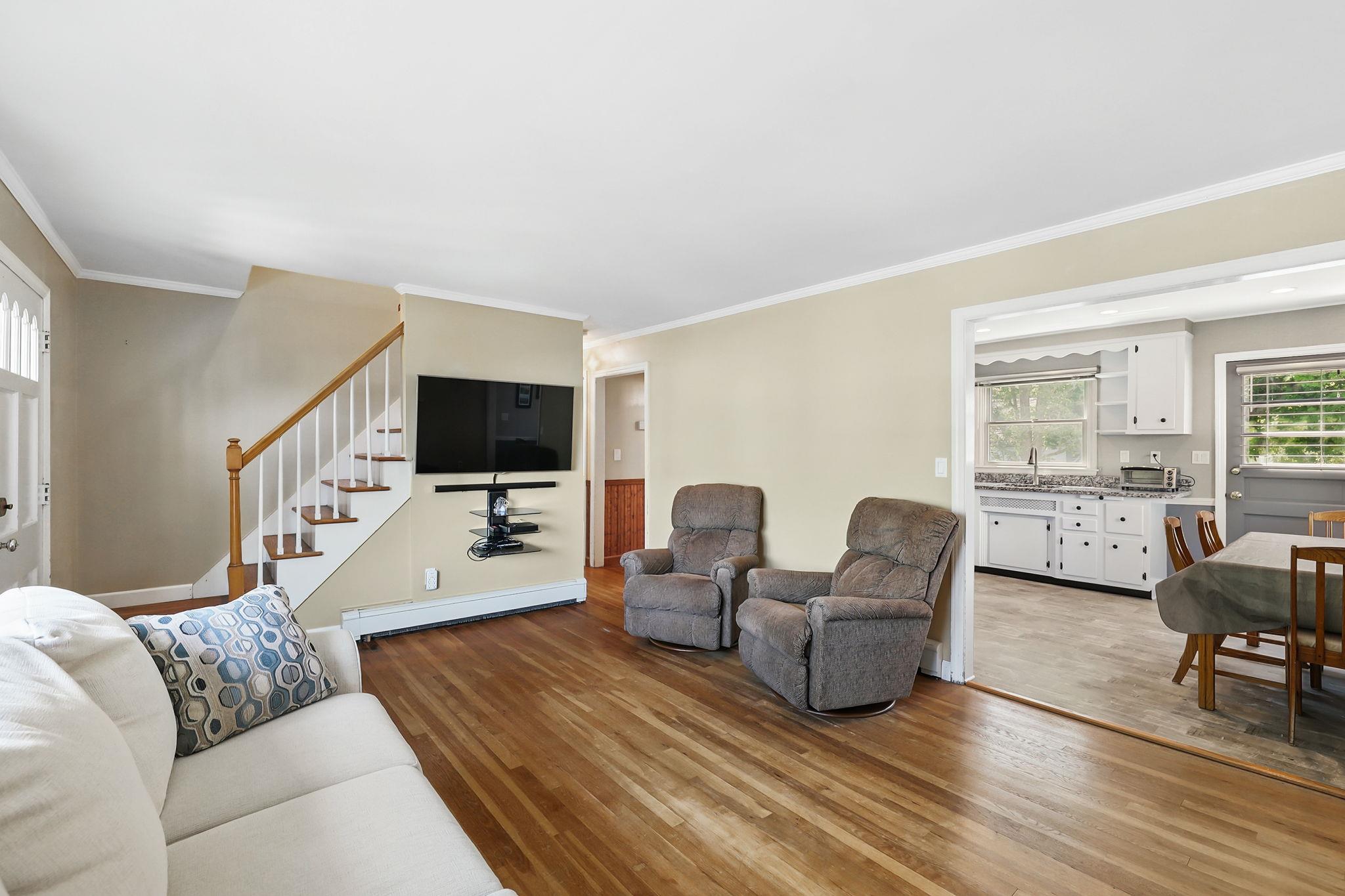 White Plains, New York 10603, United States, 5 Bedrooms Bedrooms, ,2 BathroomsBathrooms,Residential,Active,145352