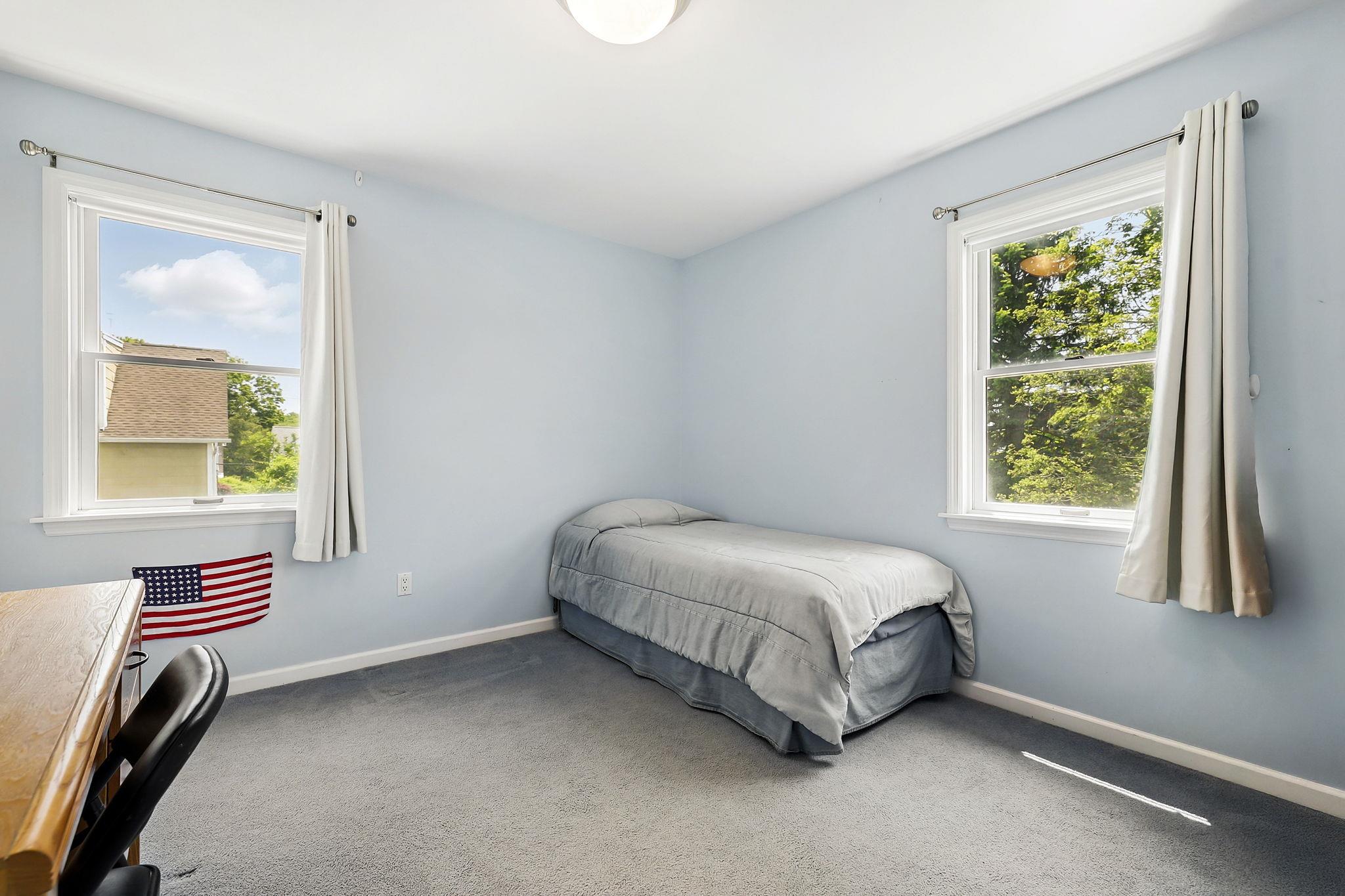 White Plains, New York 10603, United States, 5 Bedrooms Bedrooms, ,2 BathroomsBathrooms,Residential,Active,145352