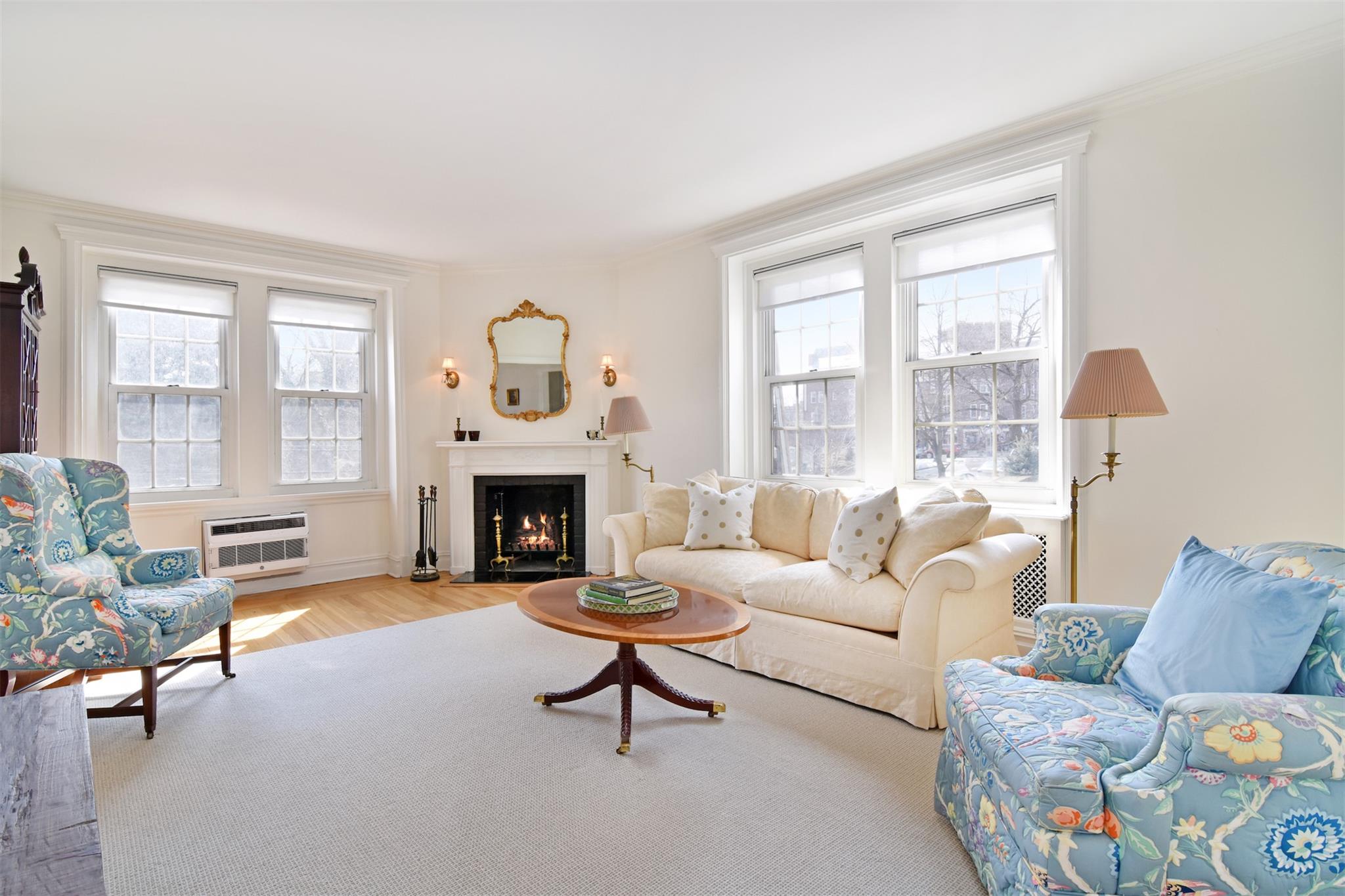 9 Tanglewylde Avenue #2A, Bronxville, New York image 1
