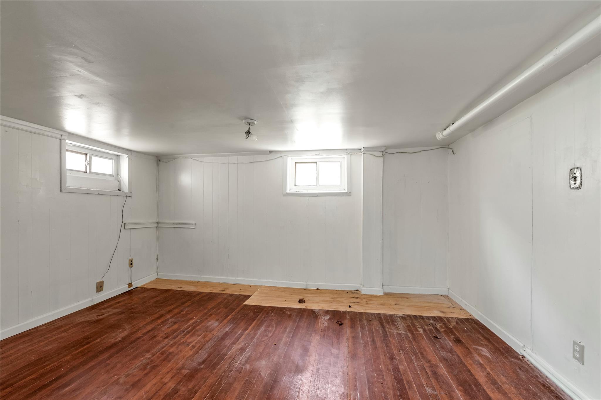 11651 230th Street, Cambria Heights, New York image 19