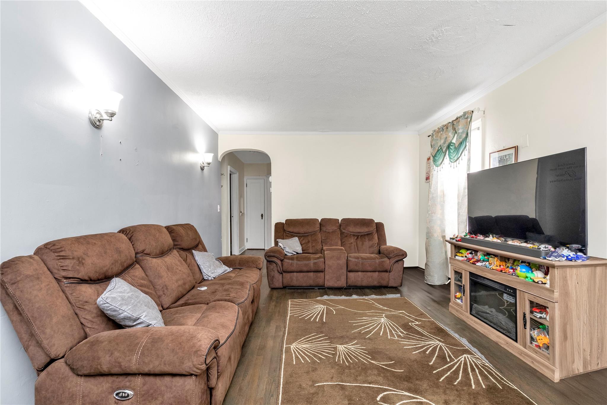 11651 230th Street, Cambria Heights, New York image 5