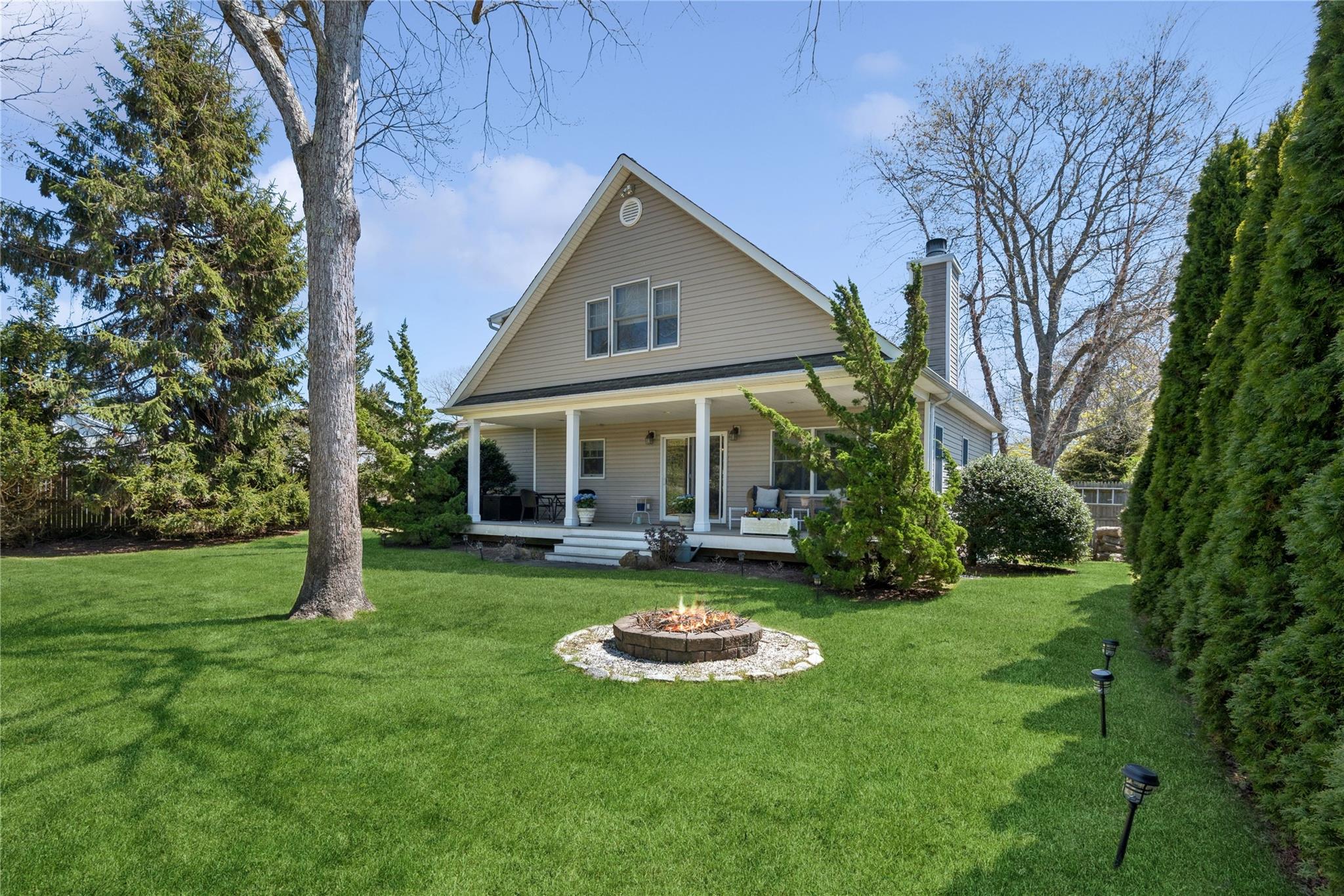 11 Staller Boulevard, Hampton Bays, New York image 23