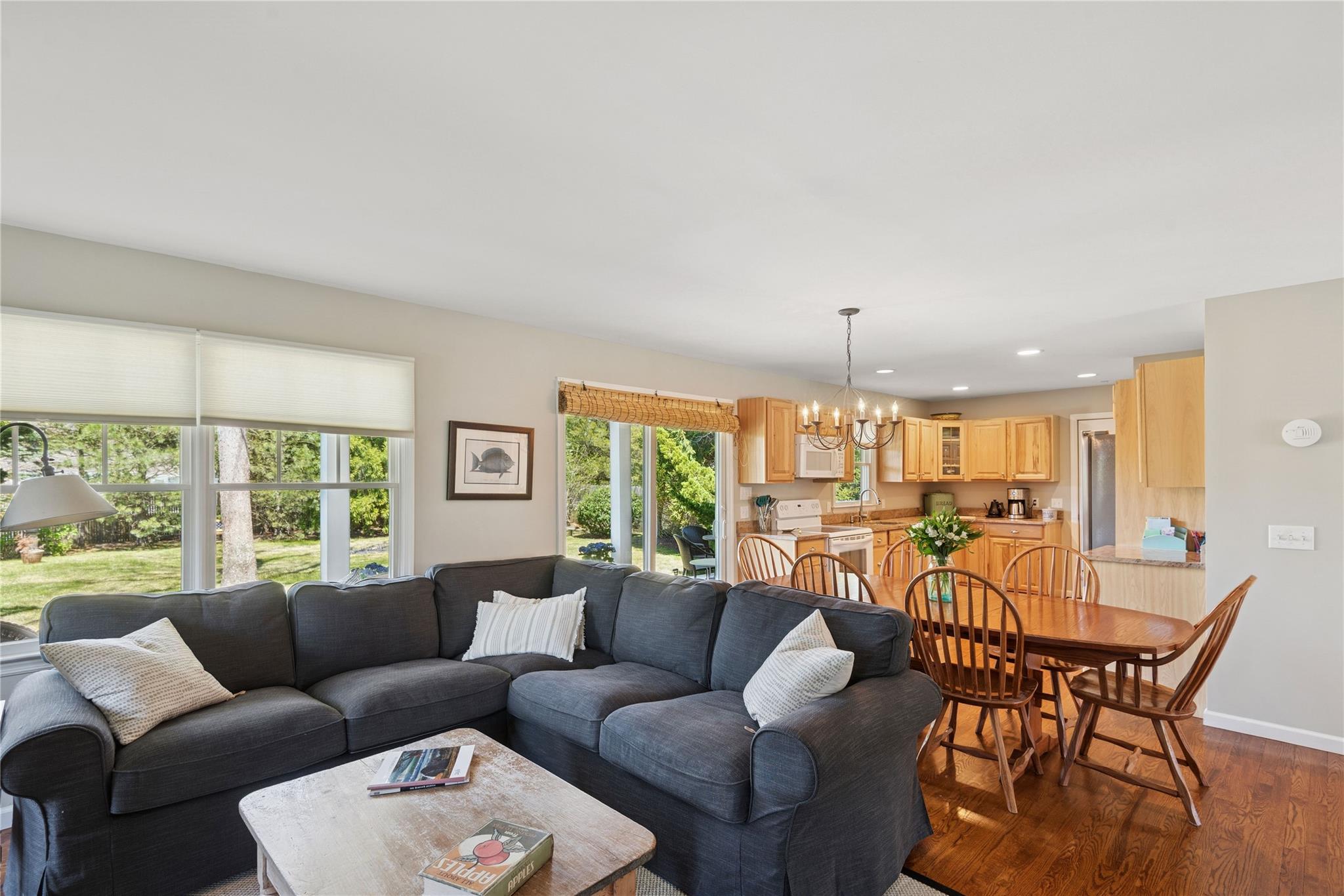 11 Staller Boulevard, Hampton Bays, New York image 8