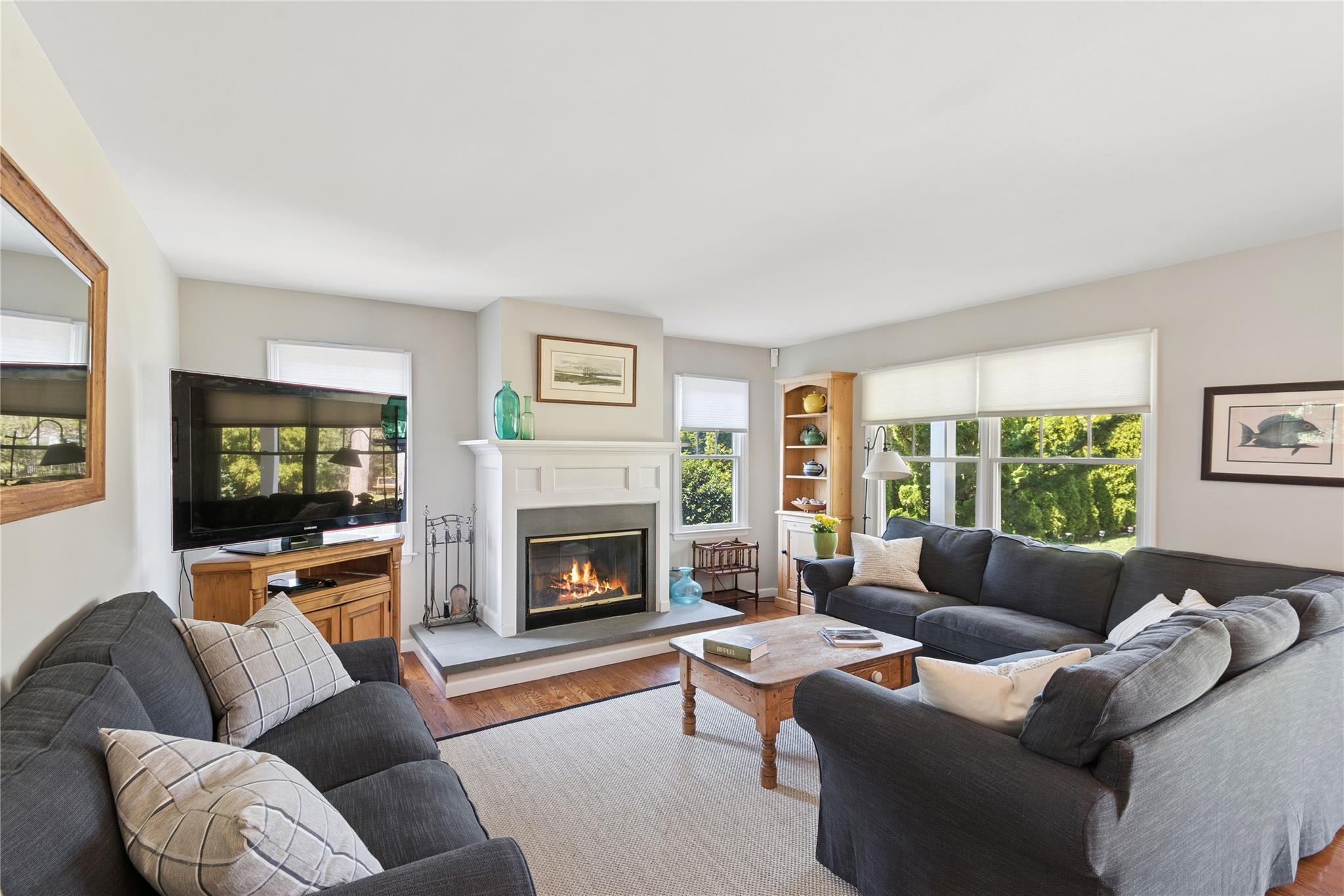 11 Staller Boulevard, Hampton Bays, New York image 7