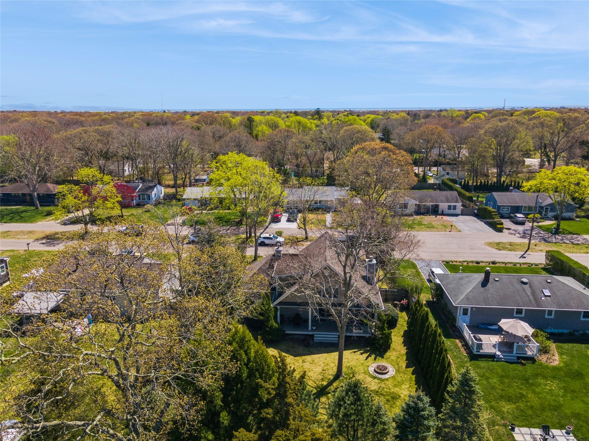 11 Staller Boulevard, Hampton Bays, New York image 24