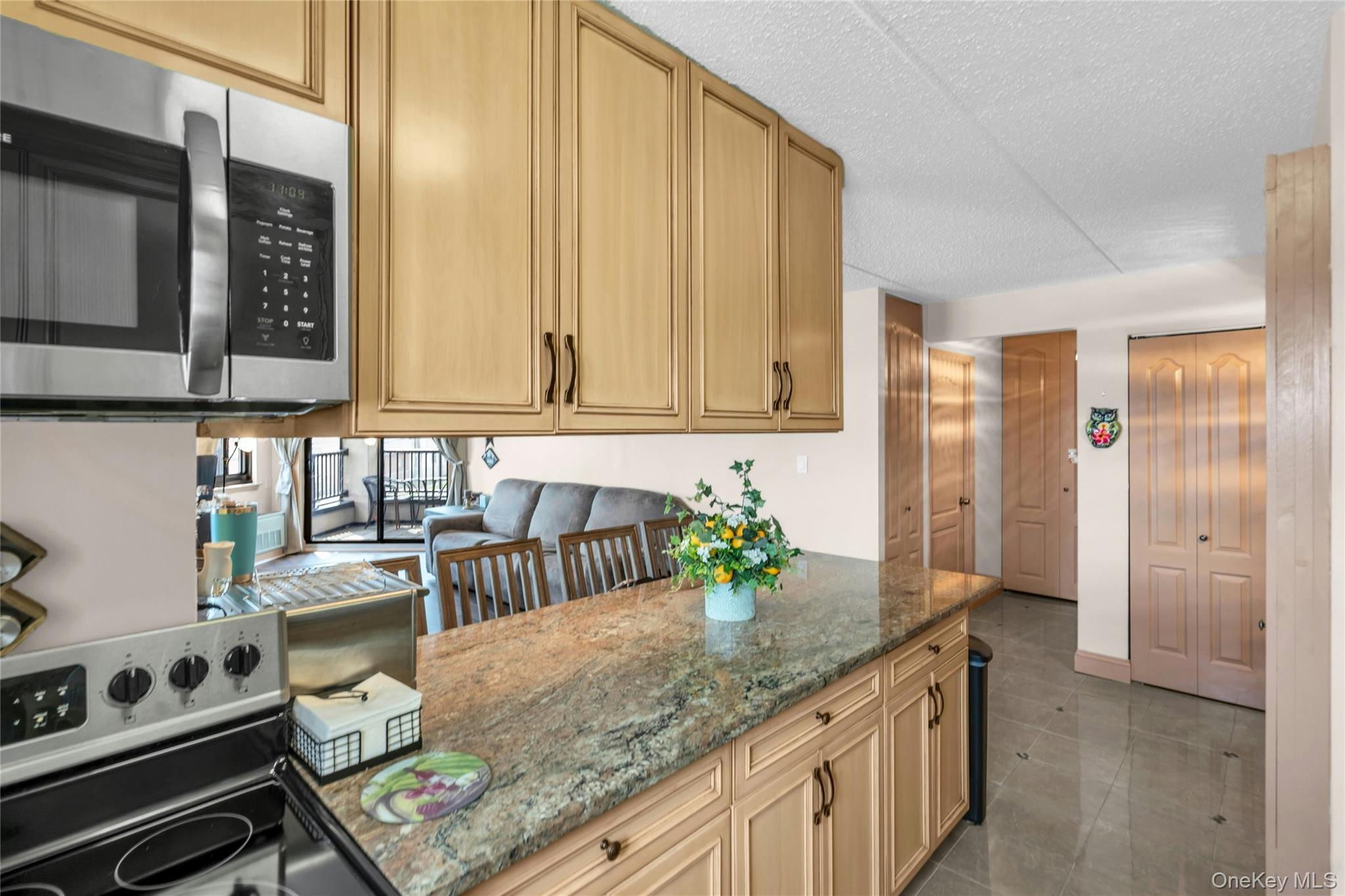 725 Miller Avenue 241