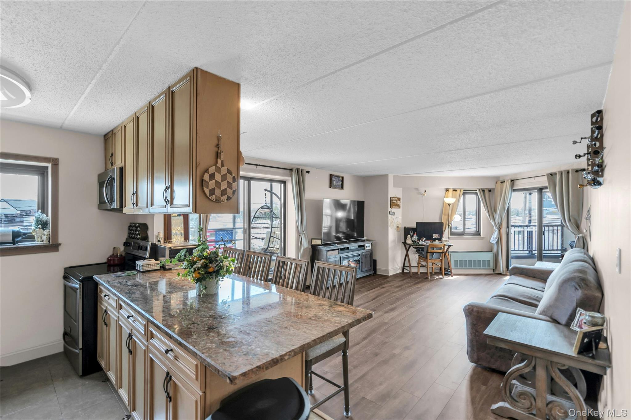 725 Miller Avenue 241