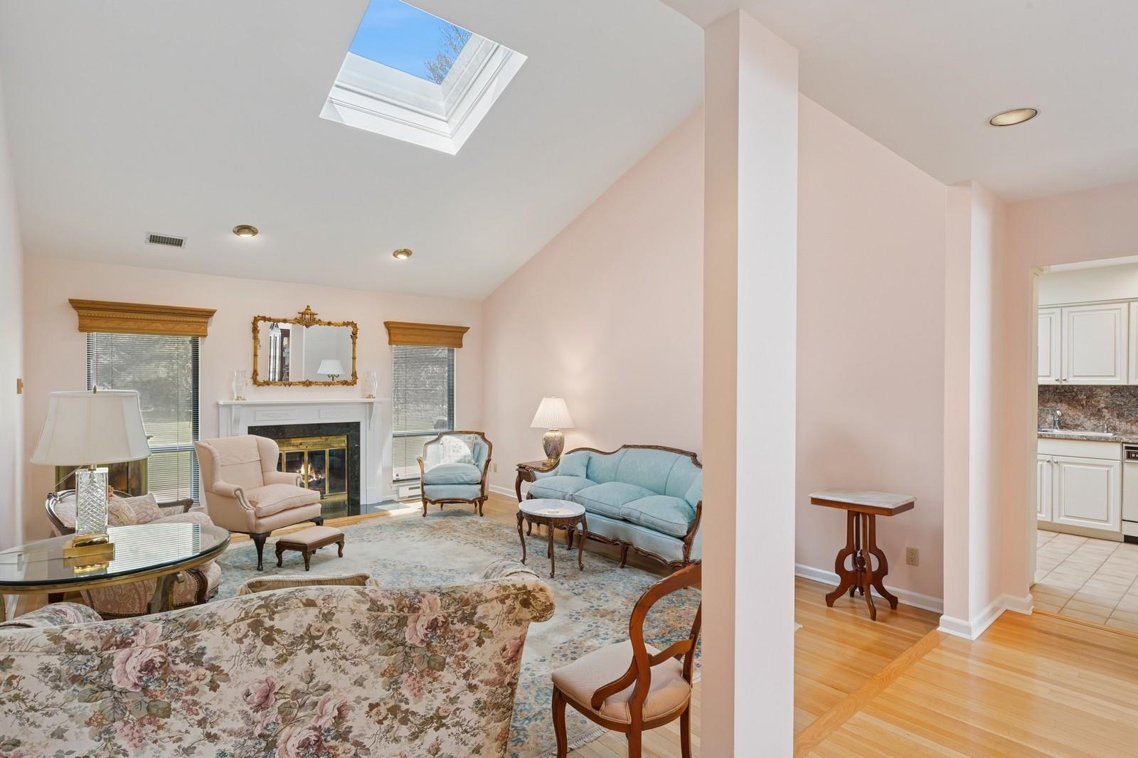 165 Baywoods Lane, Bay Shore, New York image 6