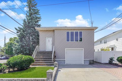 622 Barlow Avenue Staten Island NY 10312