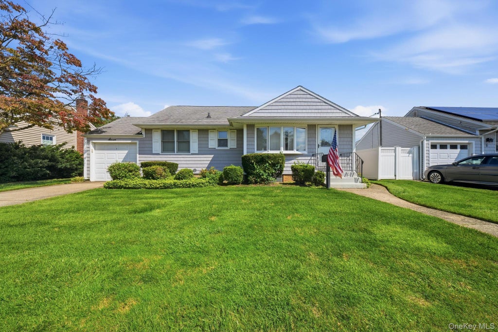 Photo of 7 Crown Street, Hicksville, NY 11801 (MLS # 1046345)