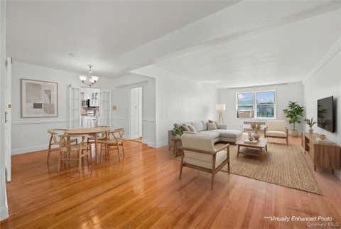 Homes For Sale - 72-10 112 Street #6G<br/> Forest Hills, NY 11375