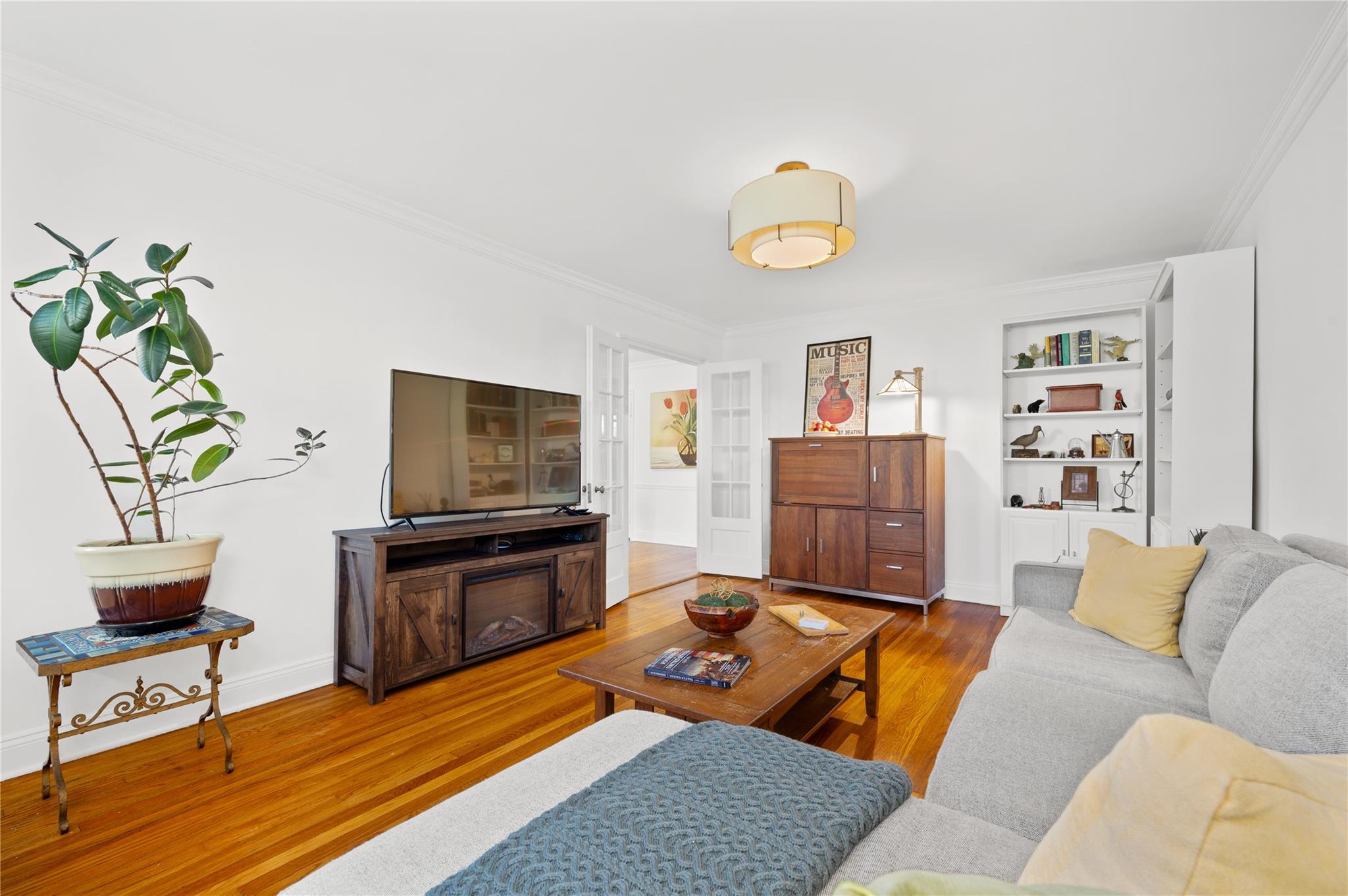 1 Chateaux Circle #1N, Scarsdale, New York image 7