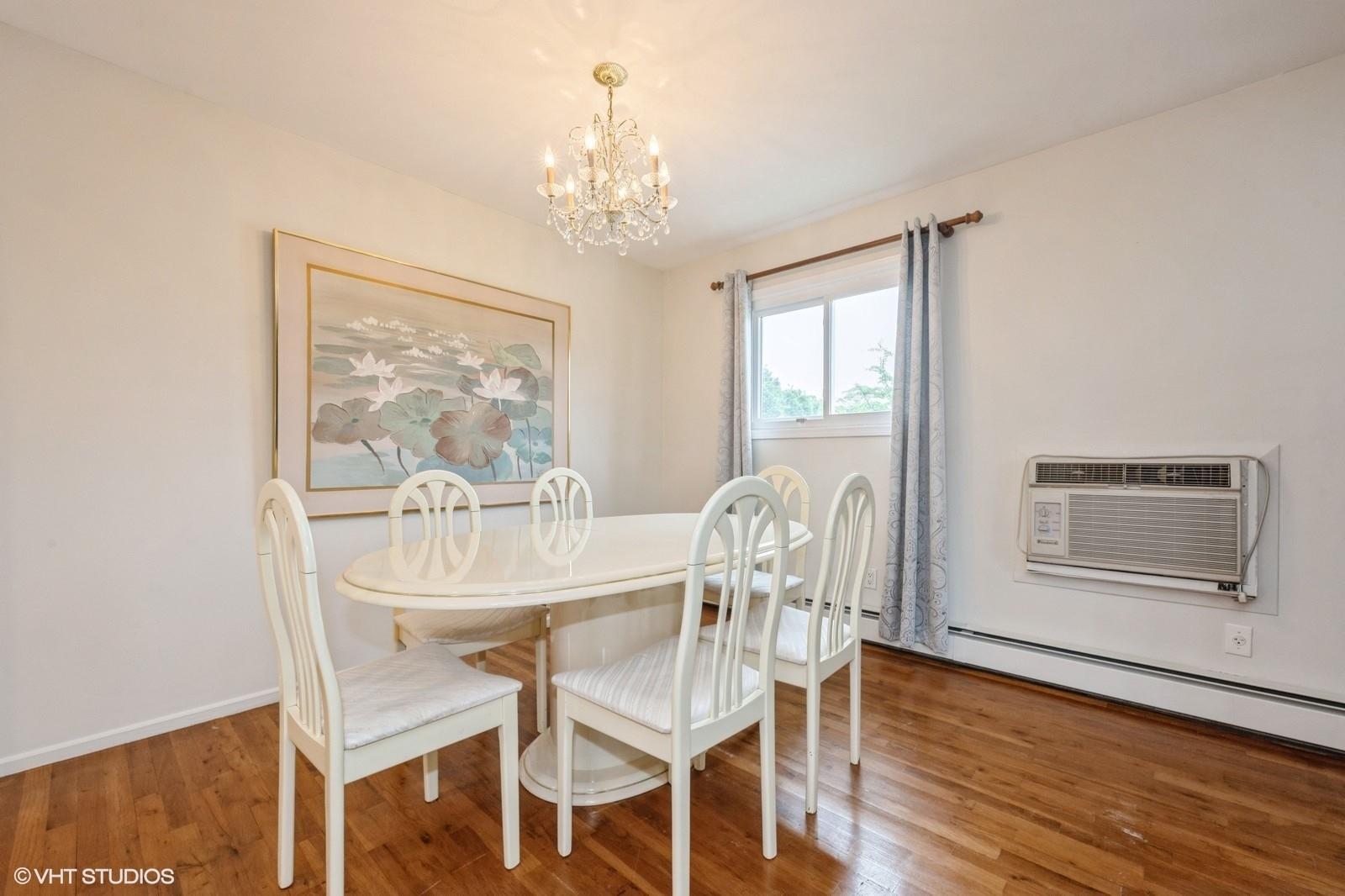 2104 Fir Street, Wantagh, New York image 6