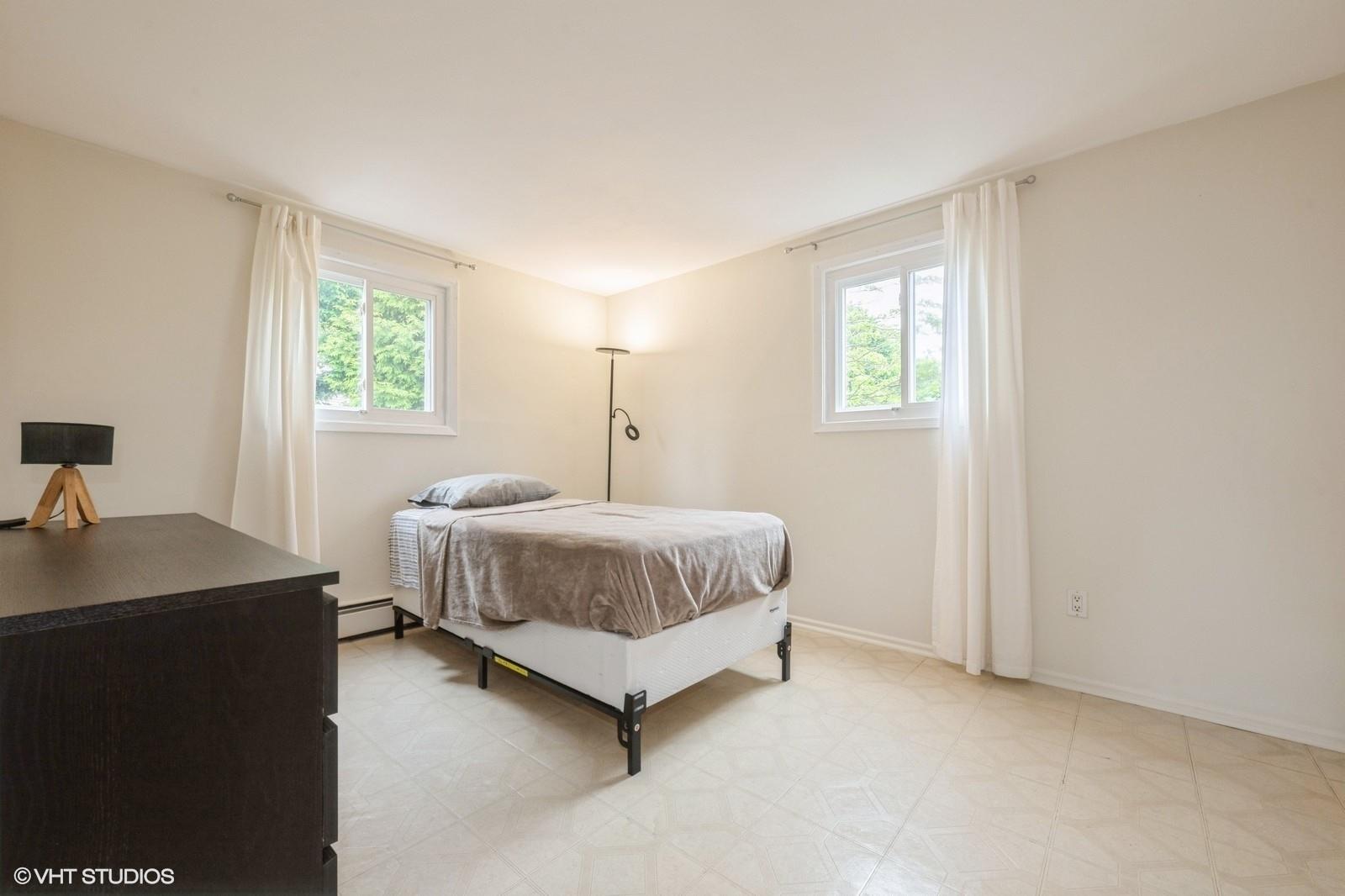 2104 Fir Street, Wantagh, New York image 22
