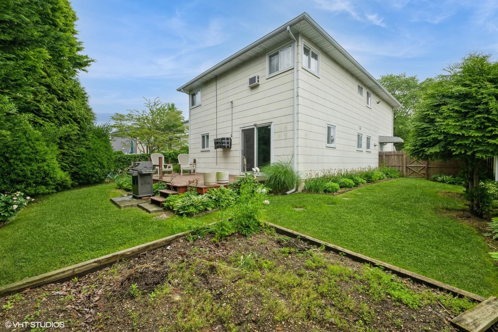 2104 Fir Street, Wantagh, New York image 35