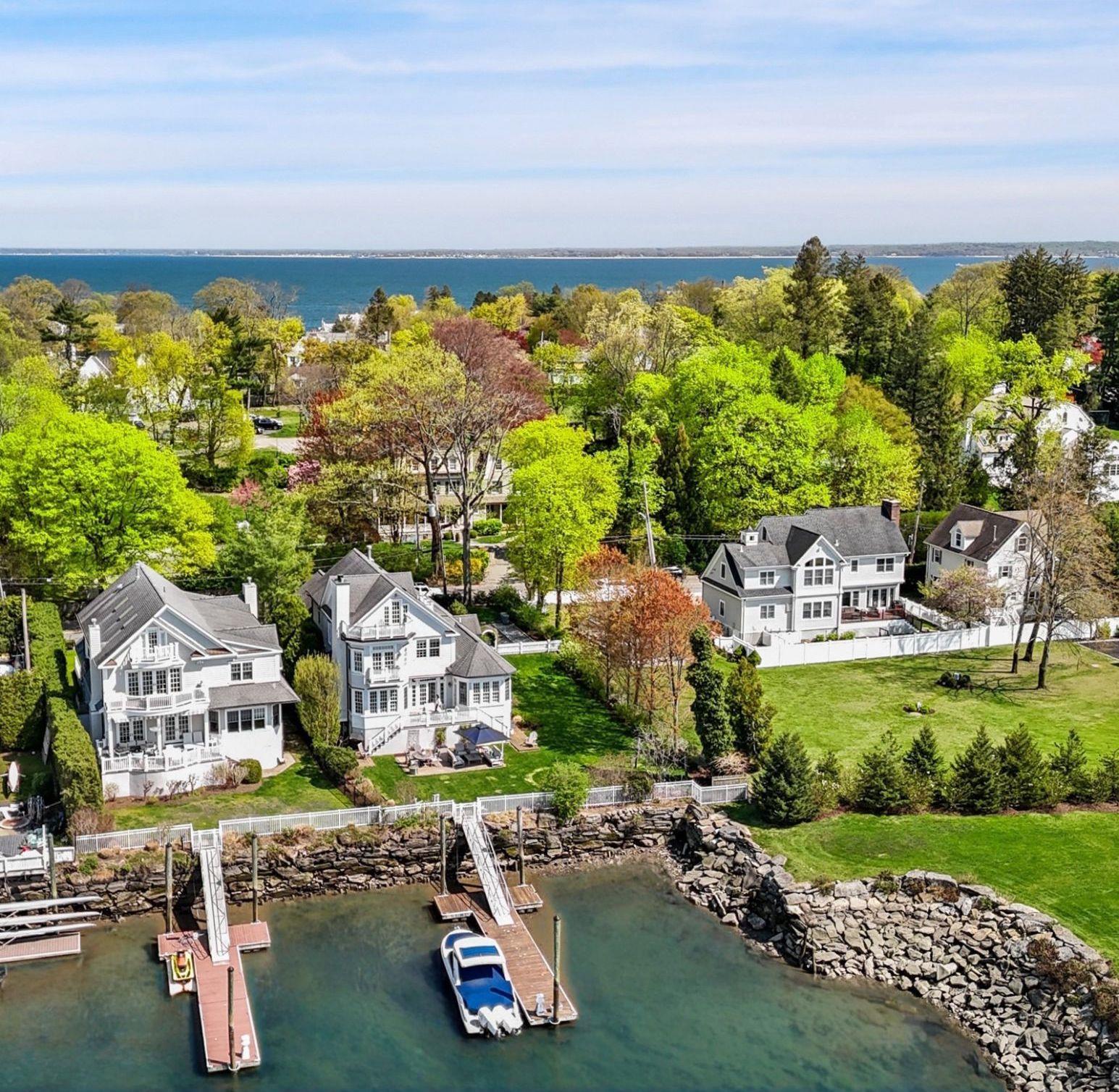 Property for Sale at Milton Road, Rye, New York - Bedrooms: 5 
Bathrooms: 4.5 
Rooms: 10  - $4,895,000