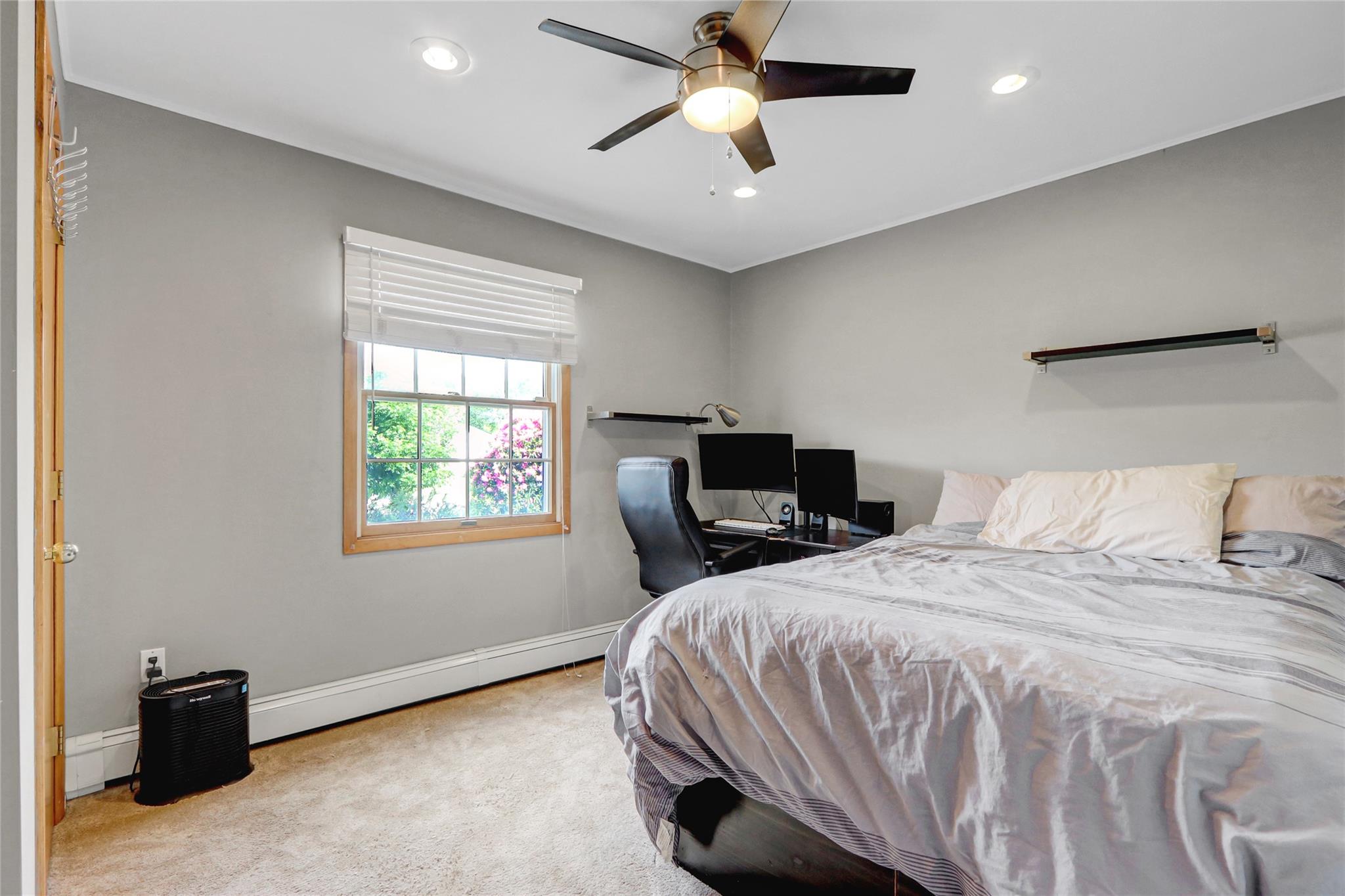 12 Bridle Path Lane, Port Jefferson, New York image 22
