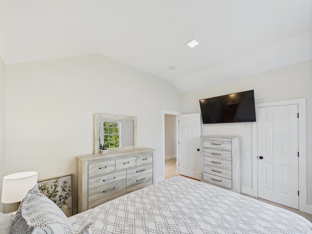 10 12th Street, East Hampton, New York image 40