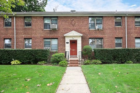 Homes For Sale - 189-19 39th Avenue #118<br/> Flushing, NY 11358