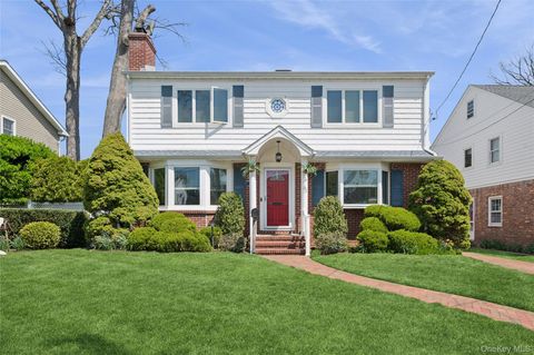 114 Doncaster Road, Malverne, NY 11565 - MLS#: 988146