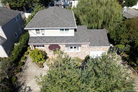 Photo of 368 Merrifield Avenue, Oceanside, NY 11572 (MLS # 918742)