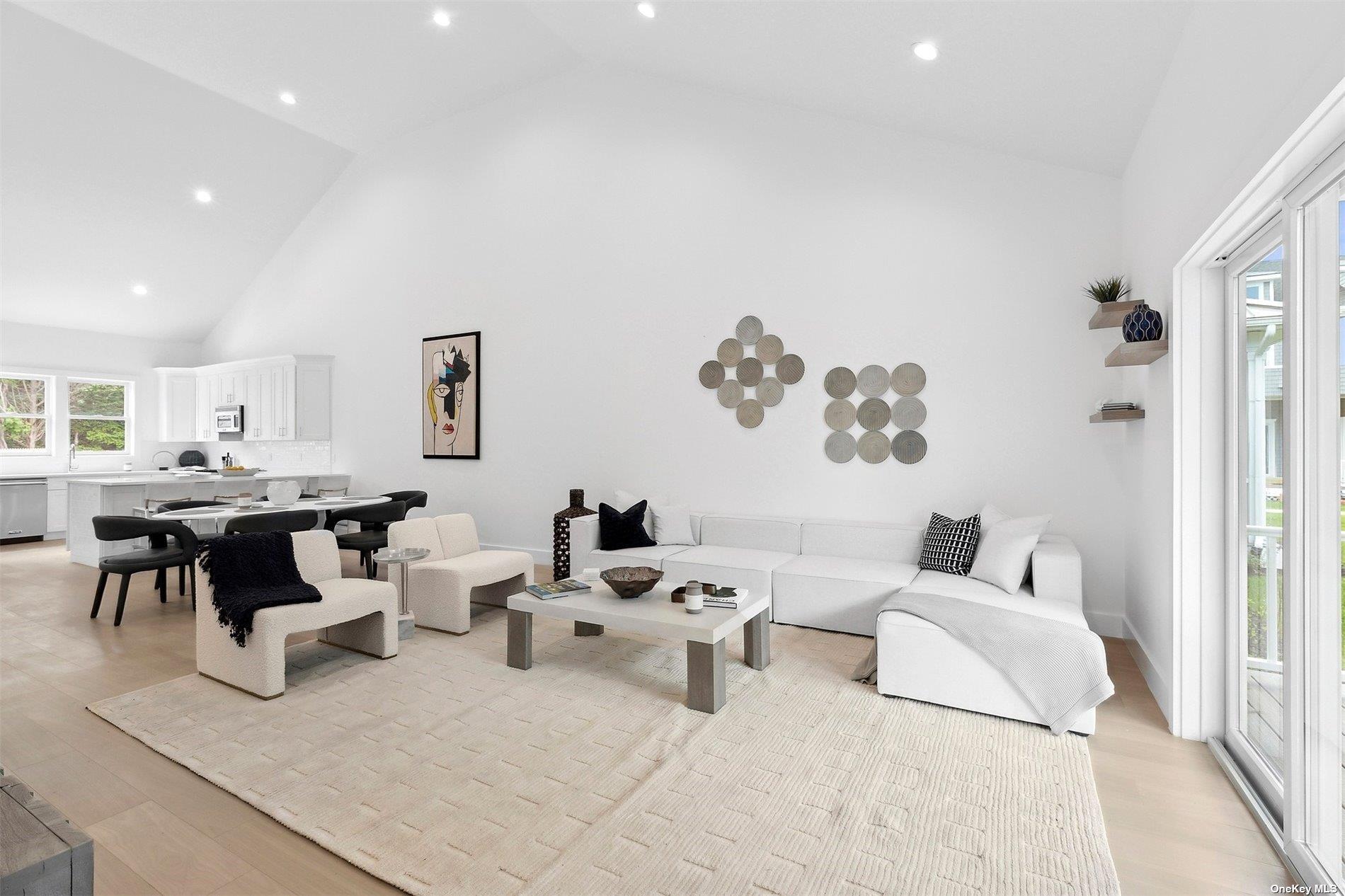 21 Montauk Hwy #5 5