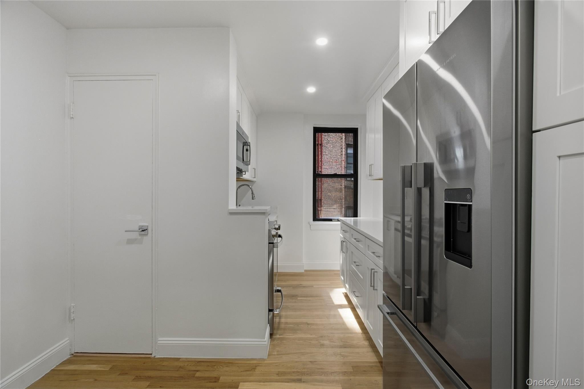 98 Park Terrace East 2C