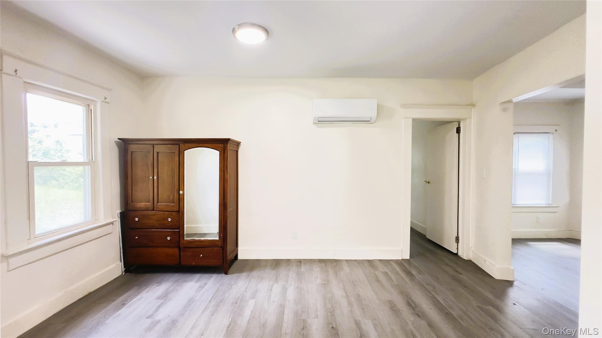 Highland, New York 12528, United States, 2 Bedrooms Bedrooms, ,1 BathroomBathrooms,Residential,Active,161660