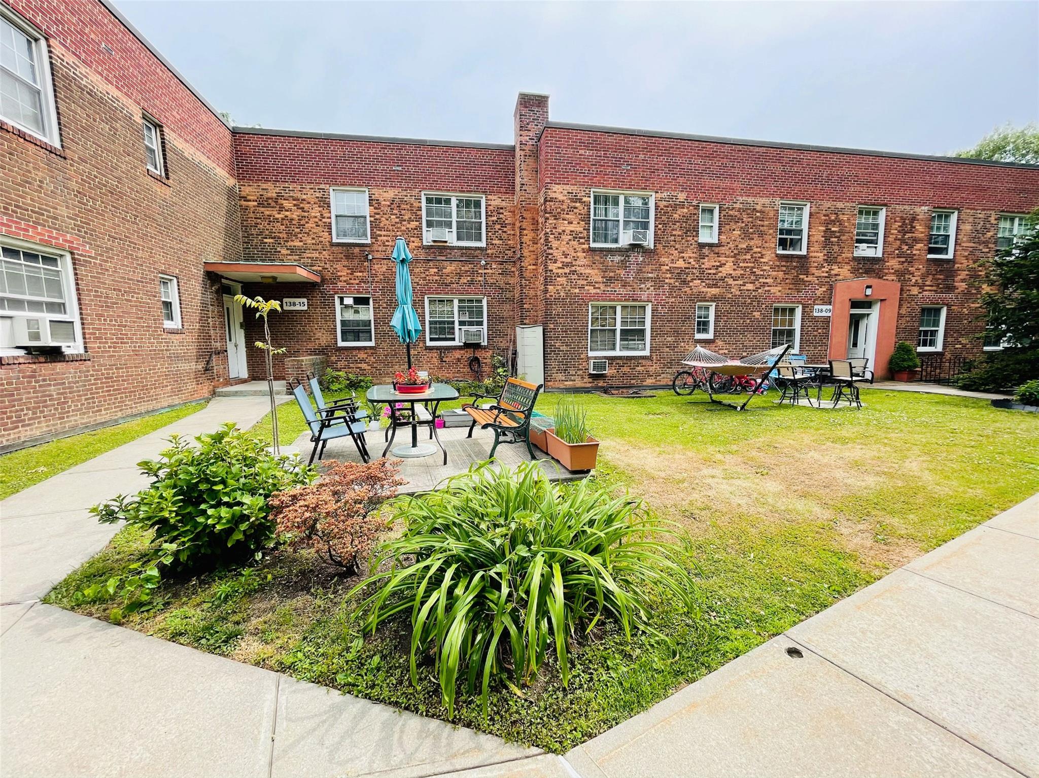 Property for Sale at 78 Ave Ave 42F, Kew Garden Hills, Queens, NY - Bedrooms: 1 
Bathrooms: 1 
Rooms: 4  - $258,000