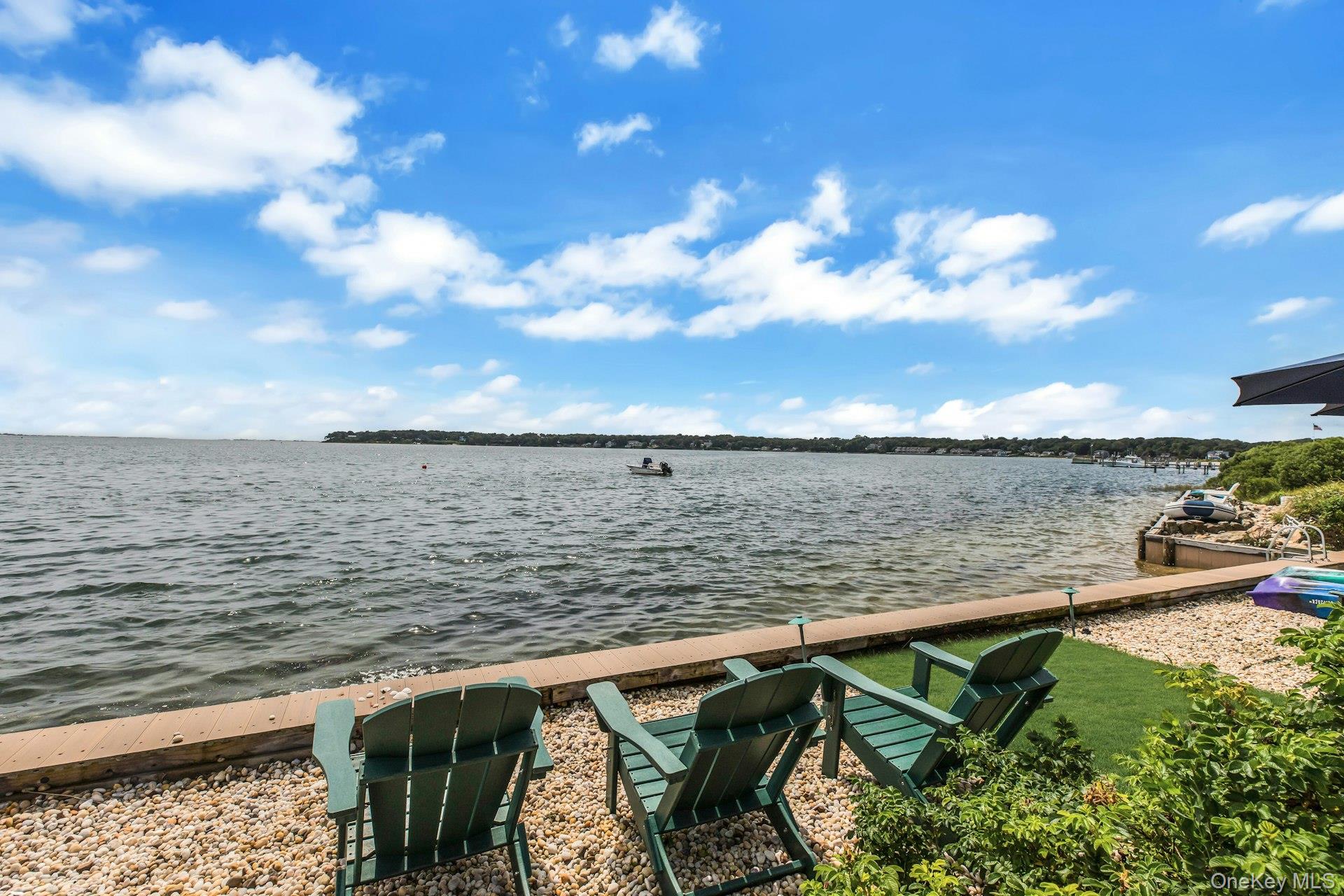 310 E Montauk Highway