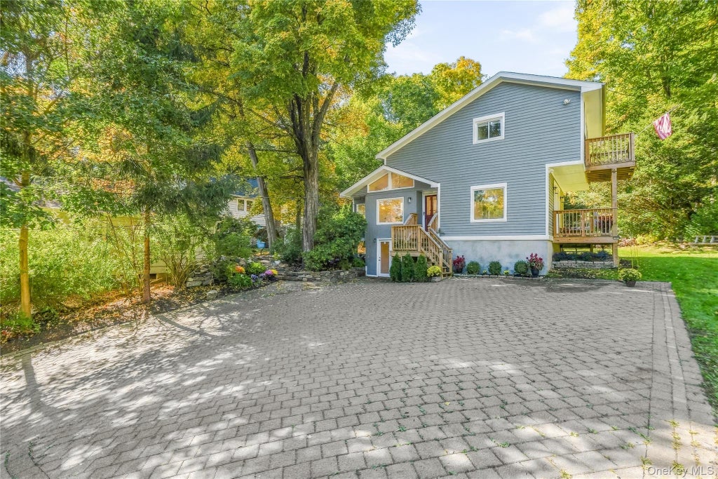 Photo of 34 Rutland Drive, Patterson, NY 12563 (MLS # 1004126)