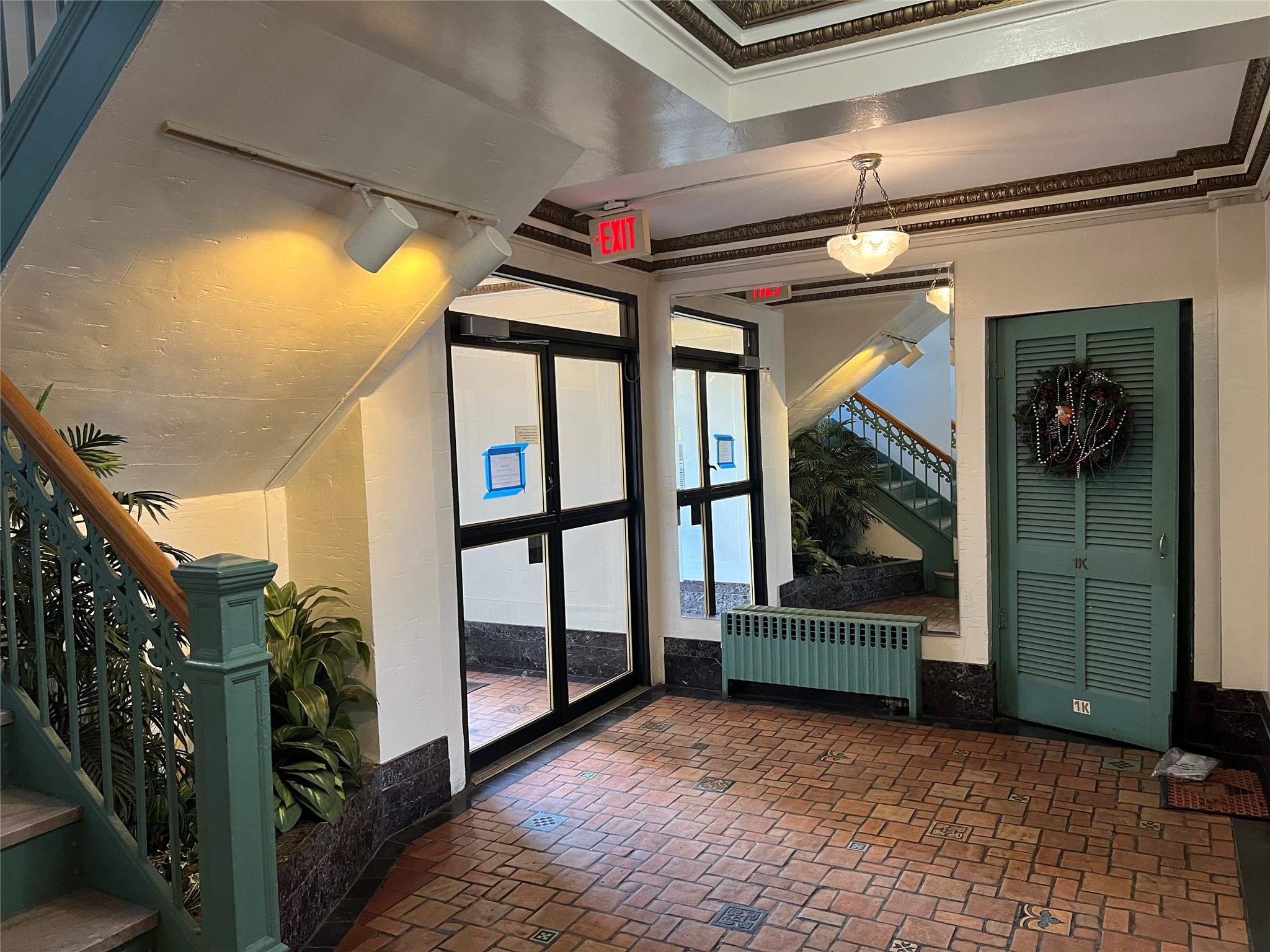 11 Alden Road #5H, Larchmont, New York image 3