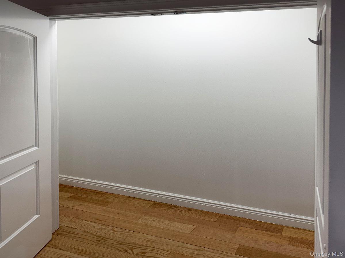 Negotiate Through 63 36 99th street rego park, ny 11374 4H