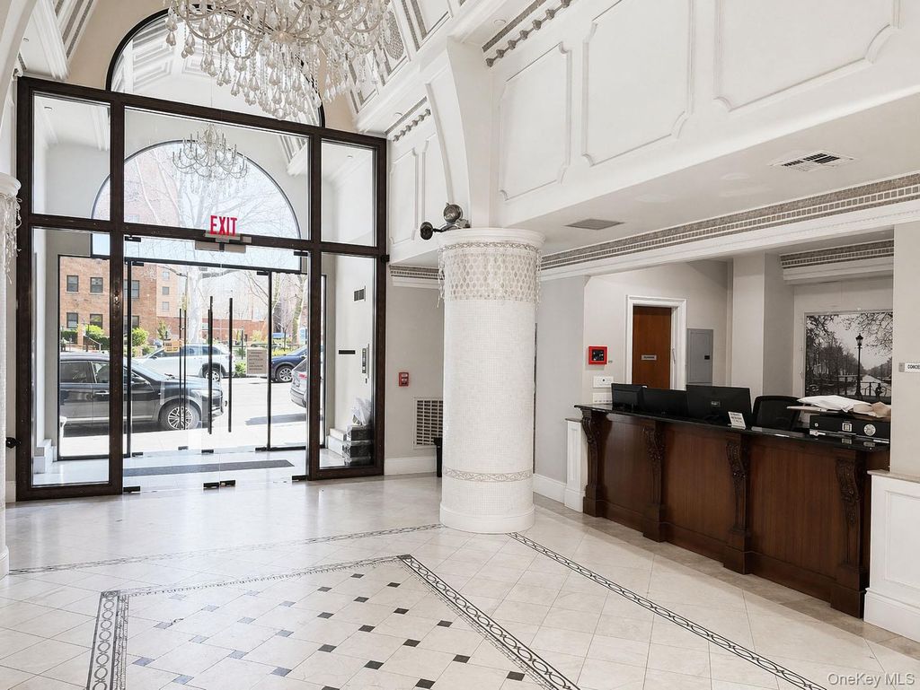 Photo of 63-36 99th street #4H St, Rego Park, NY 11374 (MLS # 980458)