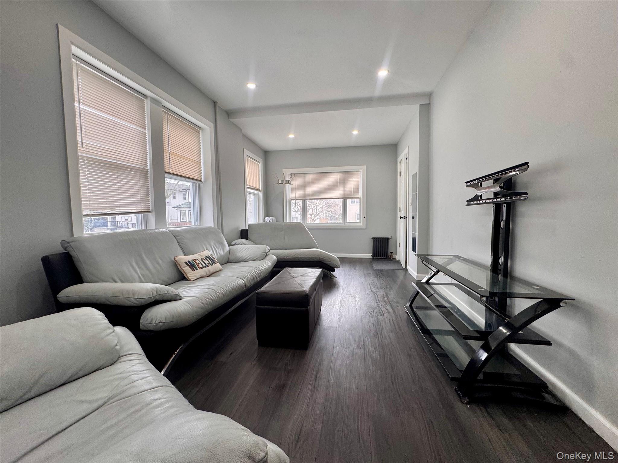 645 E Beech Street 2