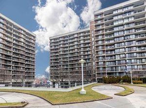 150-38 Union Turnpike #PHF, Kew Garden Hills, New York image 17