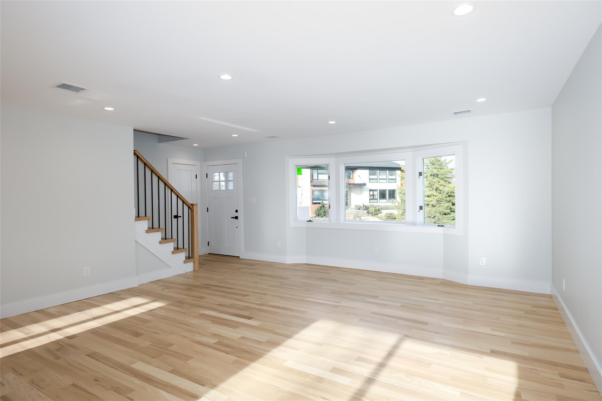 2464 Riverside Avenue, Seaford, New York image 19