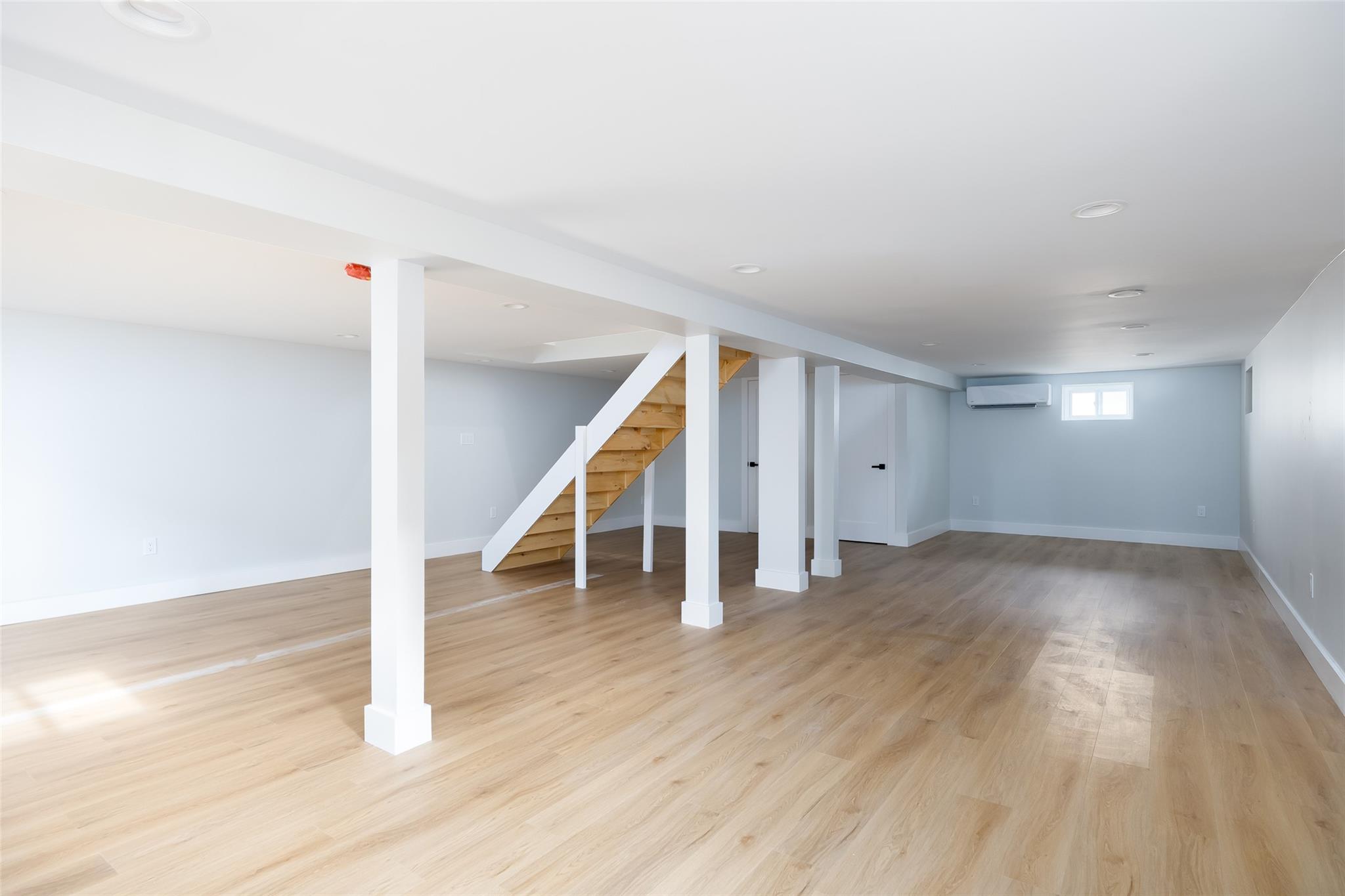 2464 Riverside Avenue, Seaford, New York image 28