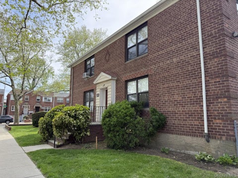 Homes For Sale - 37-16 191st Street #152<br/> Flushing, NY 11358
