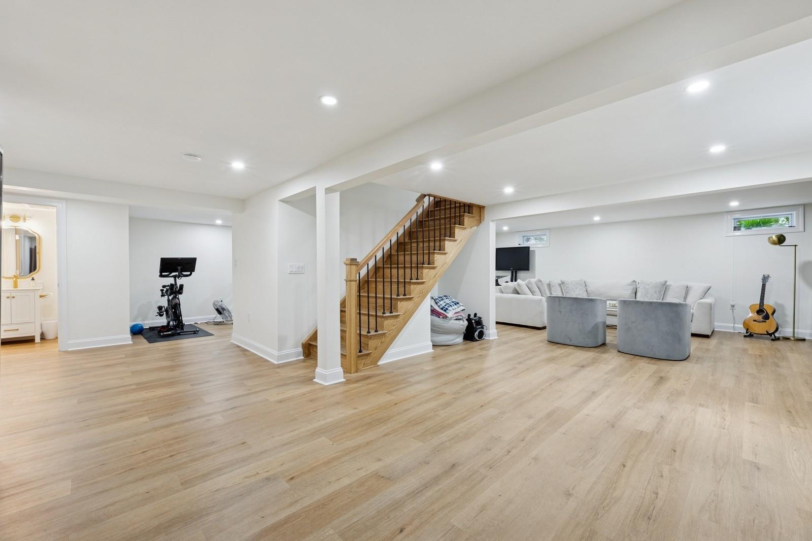 12 The Promenade, New City, New York image 29