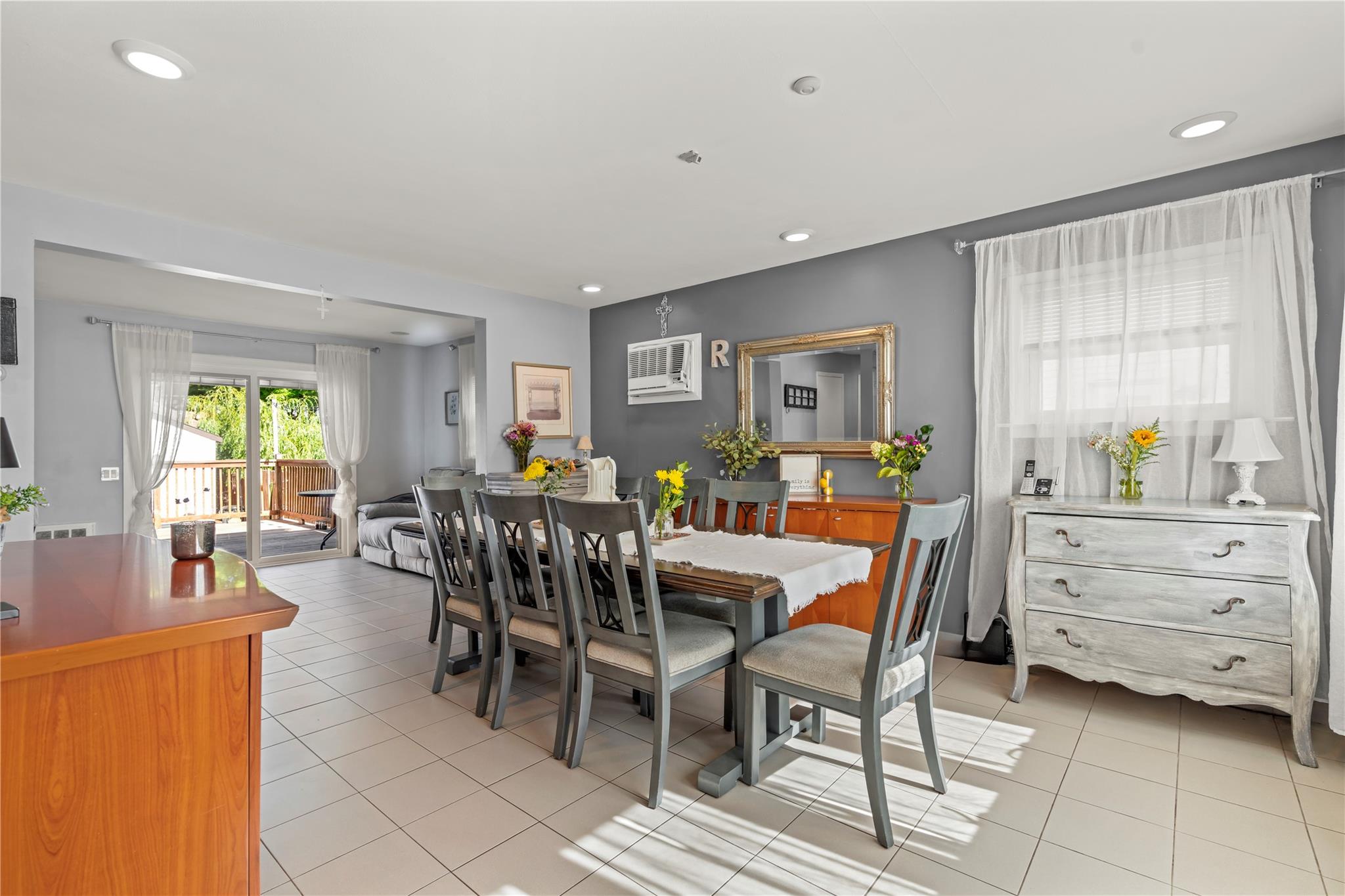 64 Chester Road, Lynbrook, New York image 5