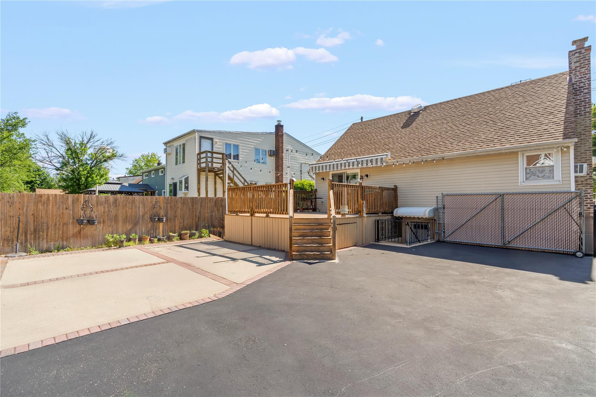 64 Chester Road, Lynbrook, New York image 30