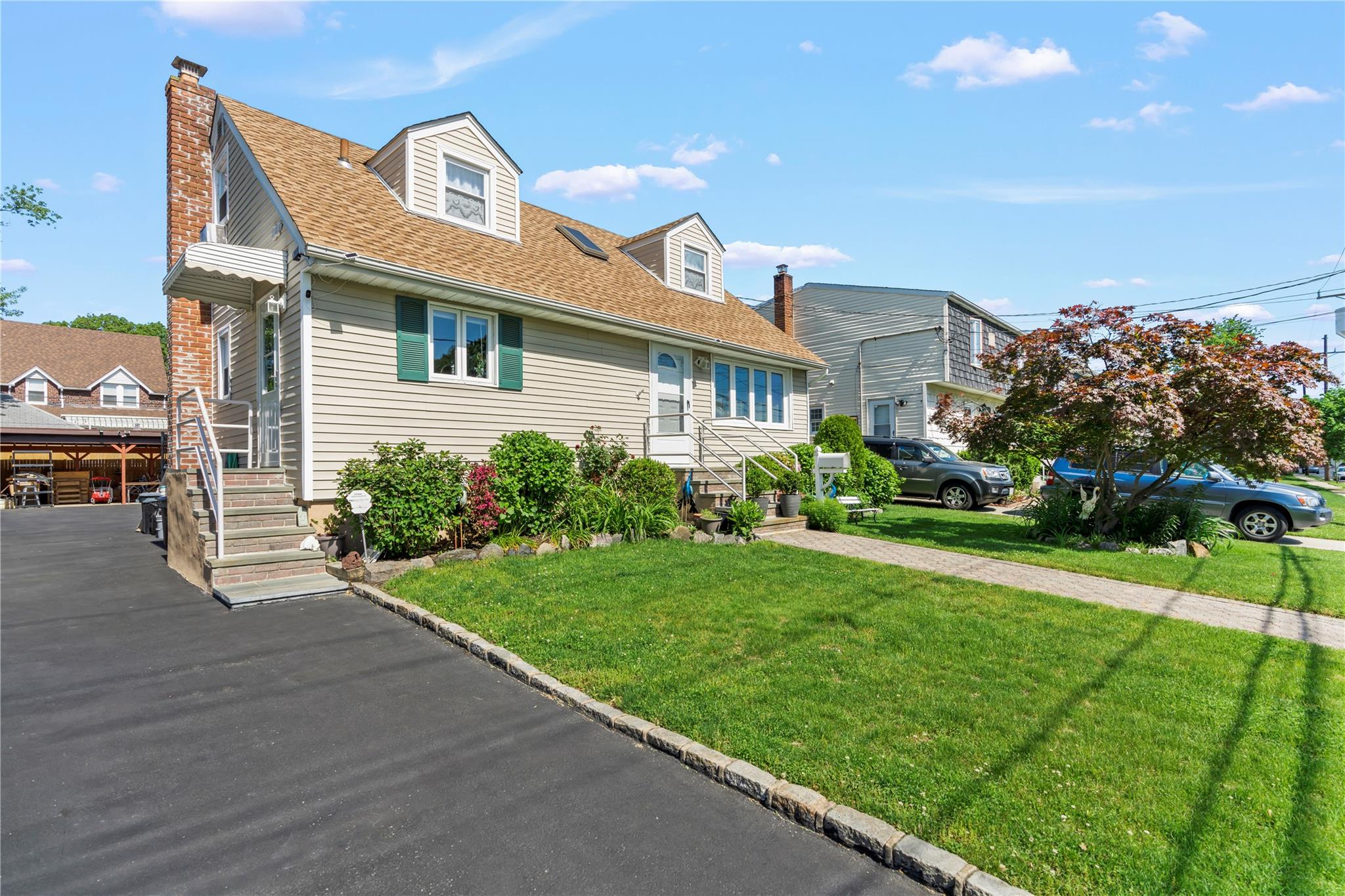 64 Chester Road, Lynbrook, New York image 3