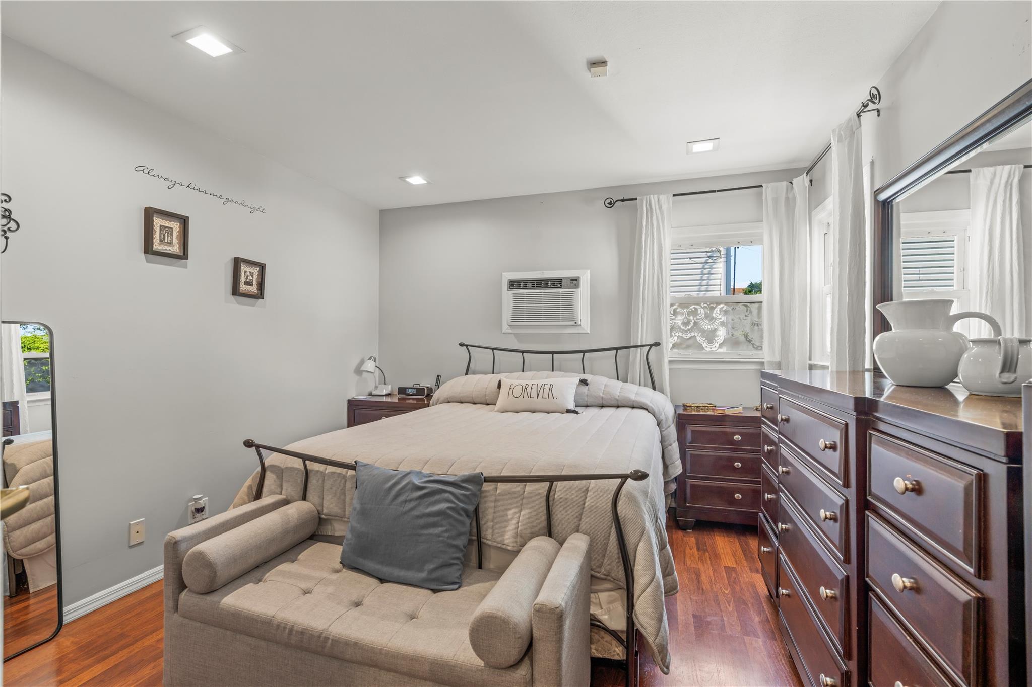 64 Chester Road, Lynbrook, New York image 12