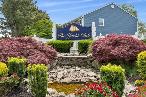 Photo of 100 Baker Court #63, Island Park, NY 11558 (MLS # 865220)
